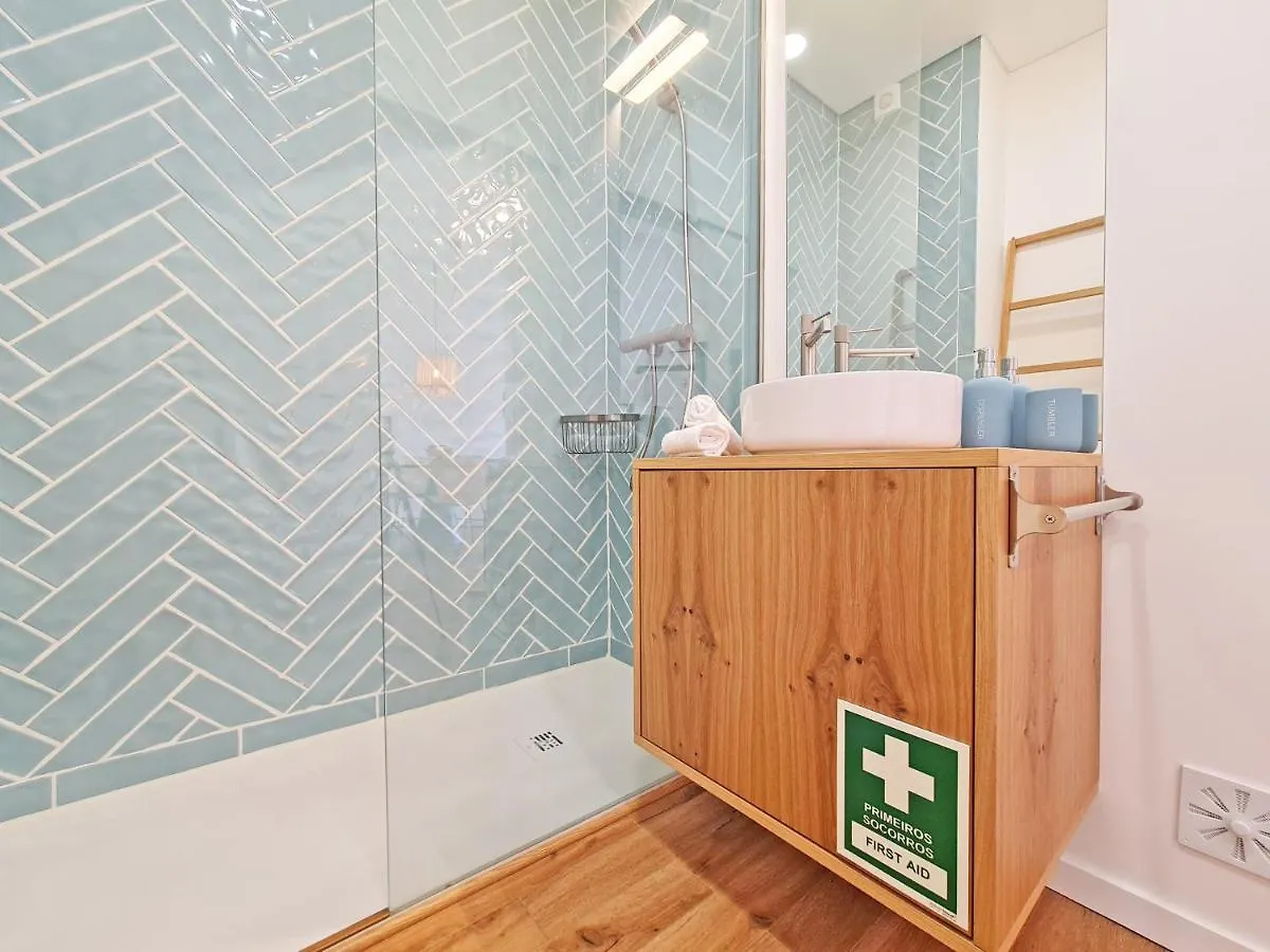 Apt Mc - With Pool Alcantarilha Apartman