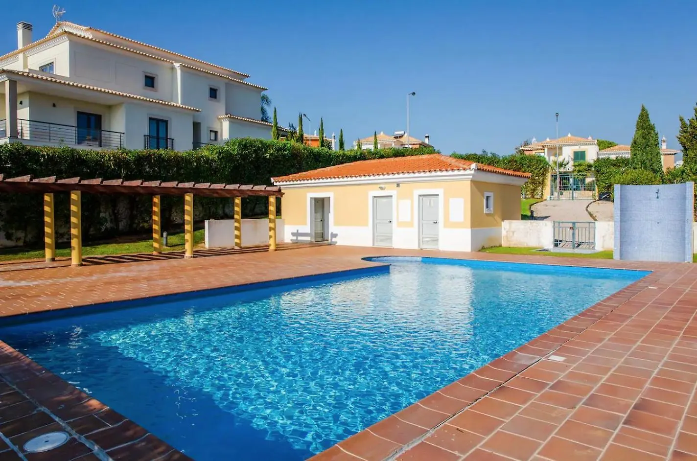 Apartman Apt Mc - With Pool Alcantarilha